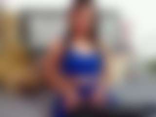 Live cam show with charllotte_sexy - Camel Toe on AdultVida.com