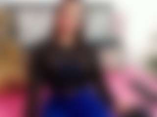 Live cam show with charllotte_sexy - Camel Toe on makecum.org