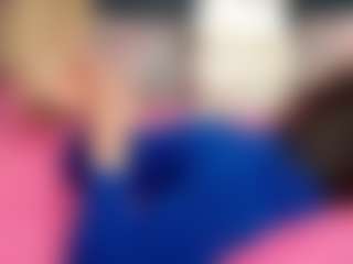 Live cam show with charllotte_sexy - Butt Plug on Fit Hotties
