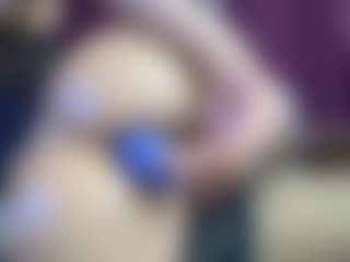 issyfreya's Live Sex Cam Show