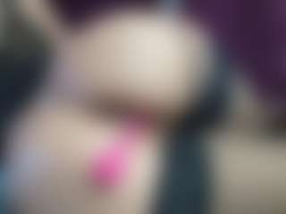 issyfreya's Live Sex Cam Show