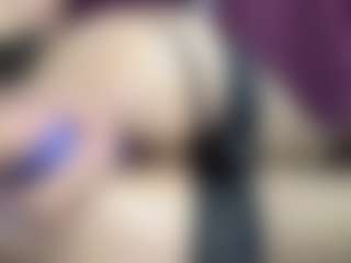 issyfreya's Live Sex Cam Show