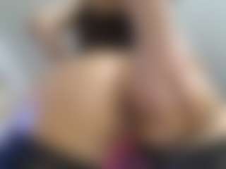 Live cam show with issyfreya - Ride on xxxlivecams.org