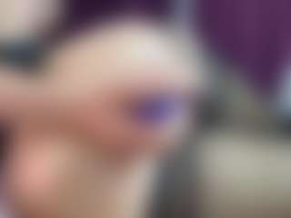 Live cam show with issyfreya - Ride on Milf Play