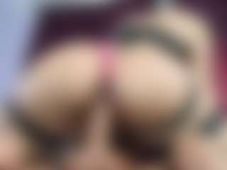 issyfreya's Live Sex Cam Show