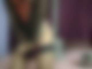 Live cam show with issyfreya - Ride on Soda Cam