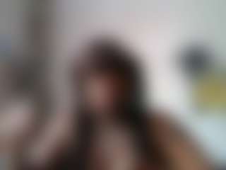 Live cam show with AFRICA THEE SAVAGE - Bikini on TottyGirls