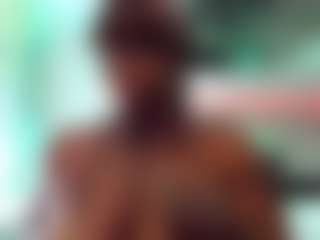AFRICA THEE SAVAGE's Live Sex Cam Show