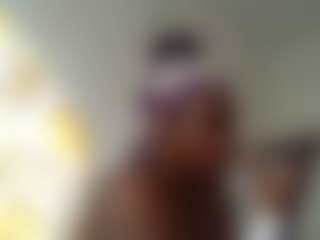 AFRICA THEE SAVAGE's Live Sex Cam Show