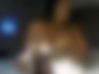 AFRICA THEE SAVAGE's Live Sex Cam Show