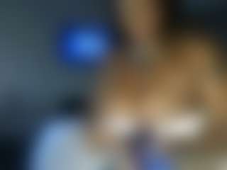Live cam show with AFRICA THEE SAVAGE - White on xplaylive.com | united states