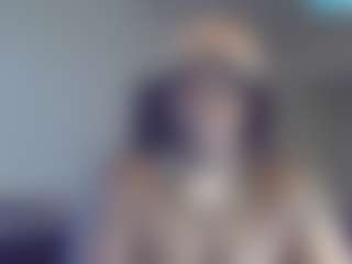 AFRICA THEE SAVAGE's Live Sex Cam Show