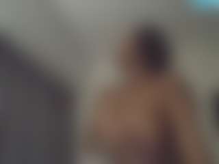 AFRICA THEE SAVAGE's Live Sex Cam Show