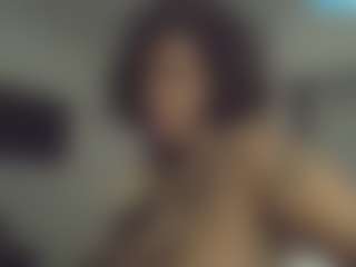AFRICA THEE SAVAGE's Live Sex Cam Show