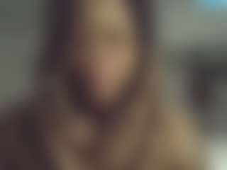 AFRICA THEE SAVAGE's Live Sex Cam Show