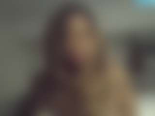 AFRICA THEE SAVAGE's Live Sex Cam Show