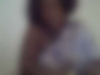 Live cam show with AFRICA THEE SAVAGE - Toes on infinitiblacc.com