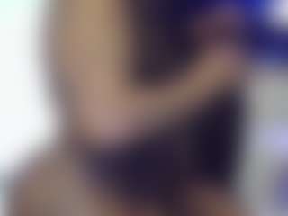 Live cam show with AFRICA THEE SAVAGE - Bikini on Streamer API