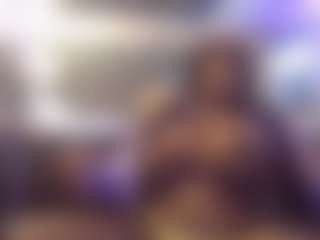 Live cam show with AFRICA THEE SAVAGE - Green Eyes on CamClone