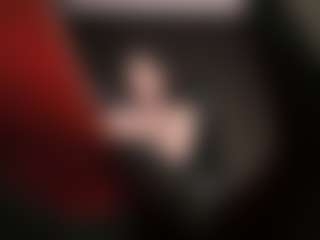 Domme Edranah's Live Sex Cam Show