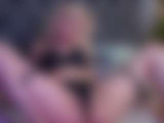 BiankaViper's Live Sex Cam Show