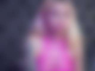 Live cam show with BiankaViper - Tittyfuck on Camming Site