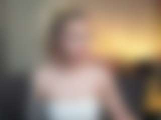Live cam show with BiankaViper - Tittyfuck on crypto-cams