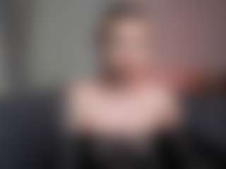 BiankaViper's Live Sex Cam Show