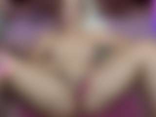 BushyBarb MILF webcam performer live streaming