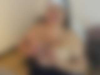 Catalinaa-dss's Live Sex Cam Show