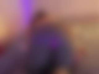 Live cam show with Catalinaa-dss - Oil on Camsoda