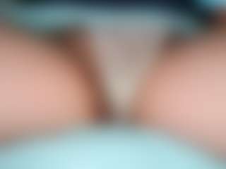 Live cam show with Elizza6869 - Granny on liverealitysex.com