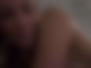 Frecks100's Live Sex Cam Show