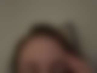 Frecks100's Live Sex Cam Show