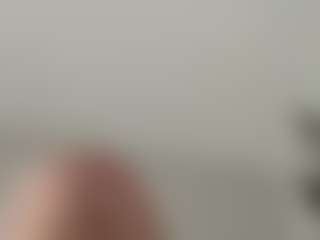 Frecks100's Live Sex Cam Show