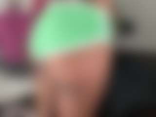 itsbombshellbarbie's Live Sex Cam Show