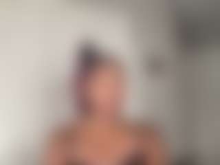 itsbombshellbarbie's Live Sex Cam Show