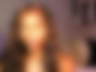 Live cam show with itsbombshellbarbie - College Brown Hair on mypornchat.com