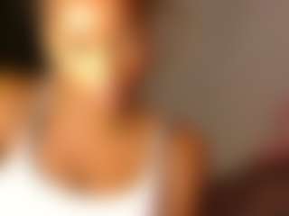 Live cam show with itsbombshellbarbie - Amateur Brown Hair on Cam Slut