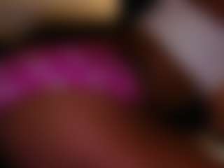 itsbombshellbarbie's Live Sex Cam Show