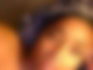 itsbombshellbarbie's Live Sex Cam Show