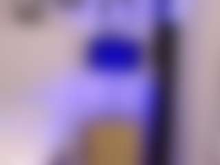 MARI-CRUZ's Live Sex Cam Show