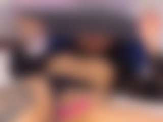 MARI-CRUZ's Live Sex Cam Show