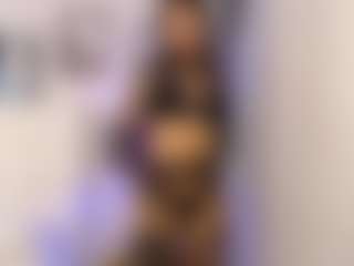 Live cam show with MARI-CRUZ - Bisexual on StripNow
