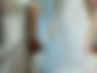 MiaMooonn's Live Sex Cam Show