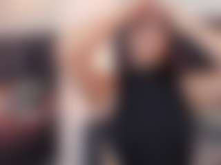 Live cam show with NaiaRose - Young Adult on Dolls Live