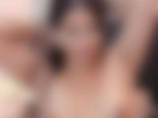 Live cam show with NaiaRose - Bikini on Chatstar