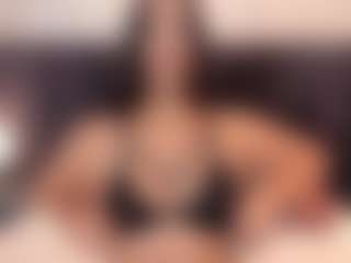 Live cam show with NaiaRose - Stockings on CamClone