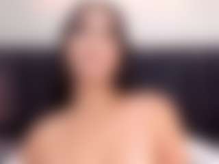 Live cam show with NaiaRose - Teen (18+) on Streamer API