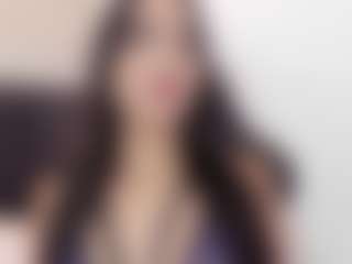 Live cam show with NaiaRose - Spank on Dare Cams